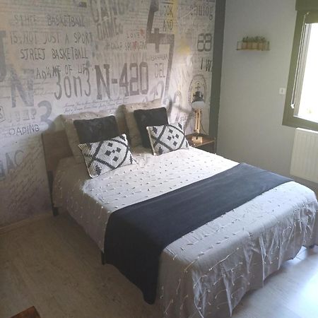Chambre D'Hotes "Sur La Route Des Terrils" Вандэн-ле-Вьей Экстерьер фото